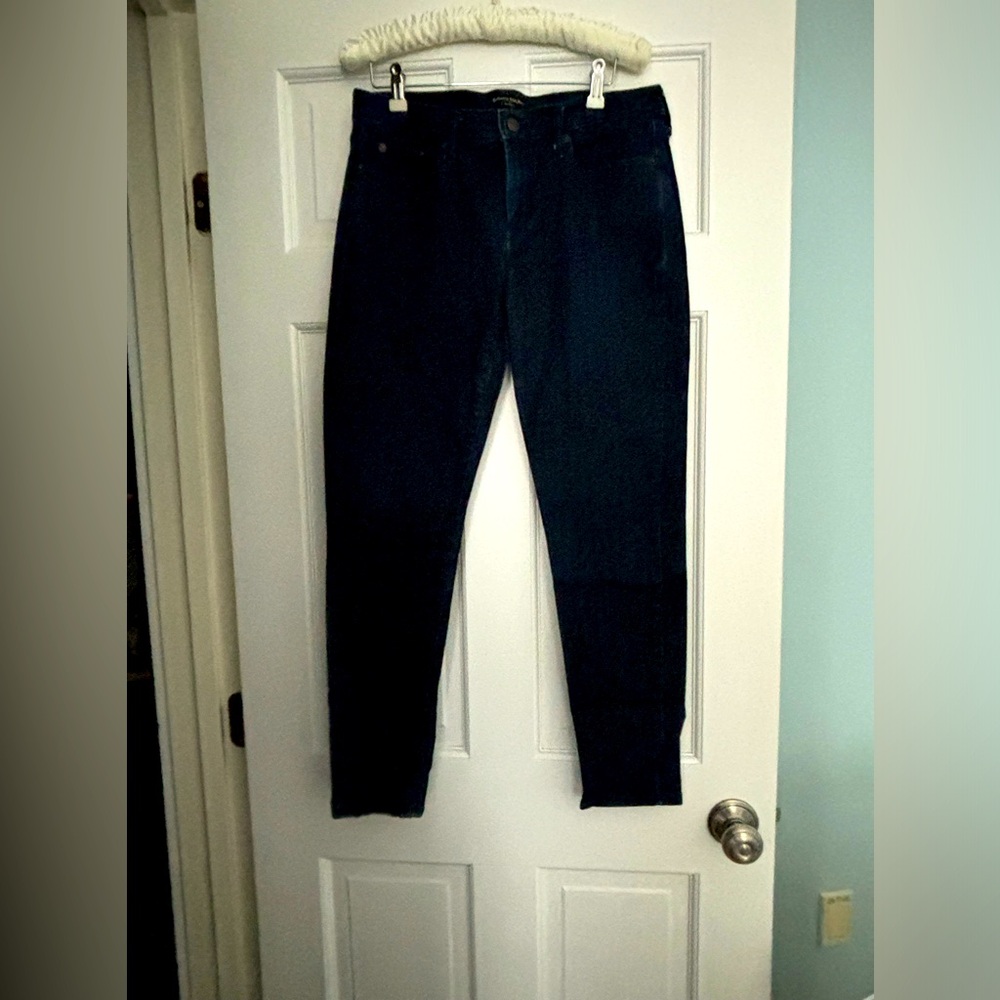 Dark blue Banana Republic skinny jeans.